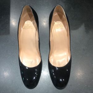 Christian Louboutin black patent leather pumps, 39